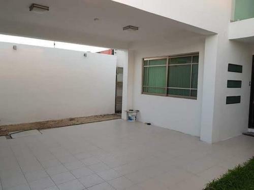 Apartamento Villas Pedro Escobedo