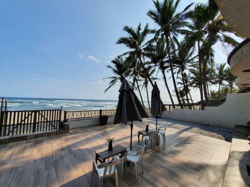 Lodge Bungalows La Perla Playa Azul