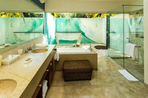 Villa Copacabana At Las Palmas, Punta Mita
