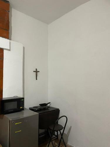 Hostal Mini Departamento 3 Fundidora Santa Lucia Barrio Centro Mty
