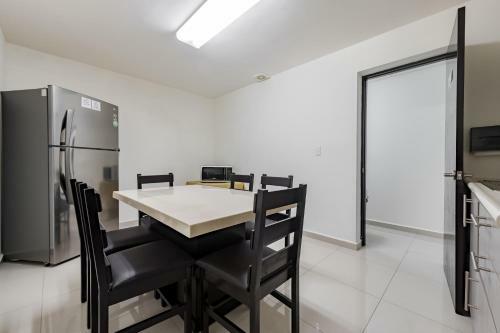 Apartamento Ayenda Suites Ejecutivas Monterrey