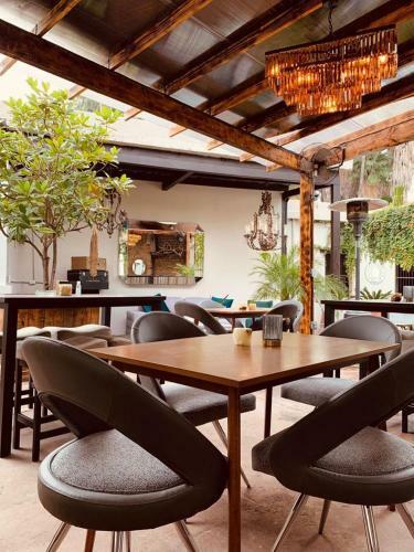 Hotel Mina Suites