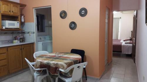 Apartamento Departamentos Frente Al Tec, Cerca Cintermex, Arena, Centro
