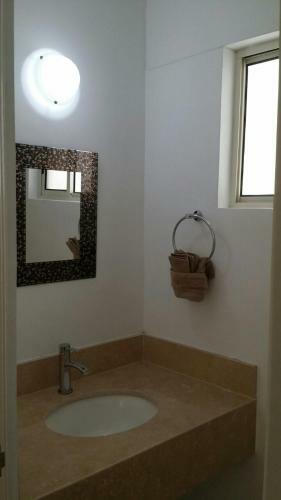Apartamento Airport Short & Long Term Express Almeria X