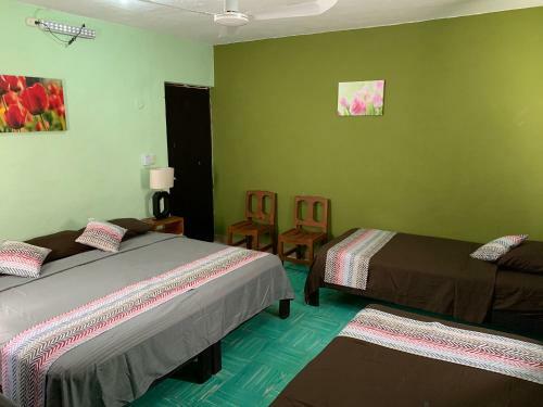 Hostal Casa Alegria