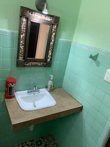 Hostal Casa Alegria