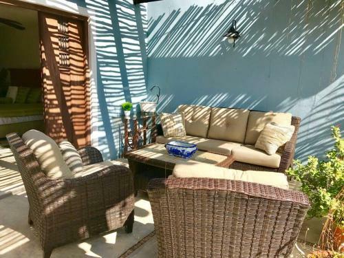 Villa Great Big Family Home Available