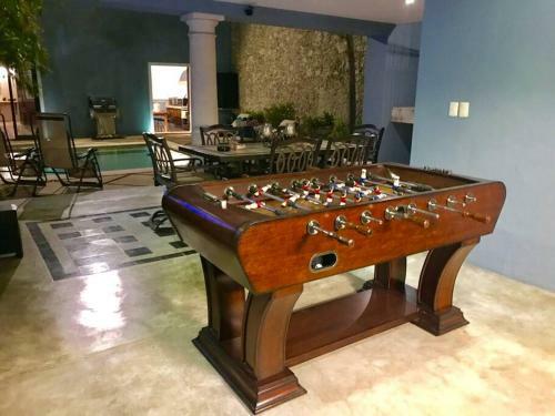 Villa Great Big Family Home Available