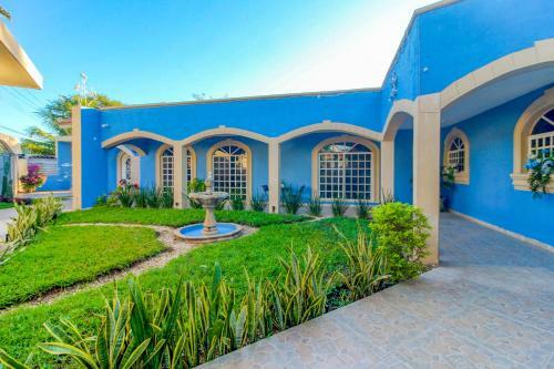 Uribe's House
