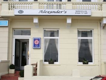 Hostal Alexanders