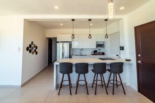 Apartamento Two Lux Beachfront Penthouses, 2 Jacuzzi, 2 Rooftops, 2 Pools, Gym, Kid's Club, Bar