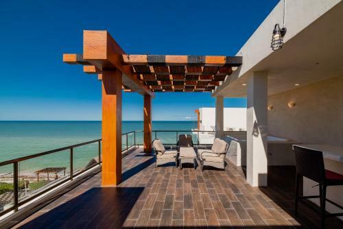 Apartamento Two Lux Beachfront Penthouses, 2 Jacuzzi, 2 Rooftops, 2 Pools, Gym, Kid's Club, Bar
