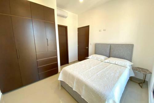 Apartamento Ferrara1304/2piscinas/marina/magnifica Vista