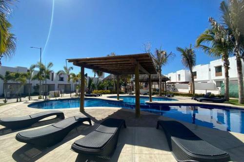 Casa En Renta Vacacional En Palmilla Mazatl�n