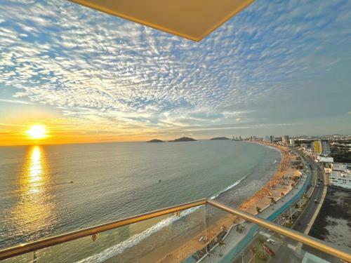 Apartamento Sunset View Malec�n 1401 Vista Panoramica Al Mar