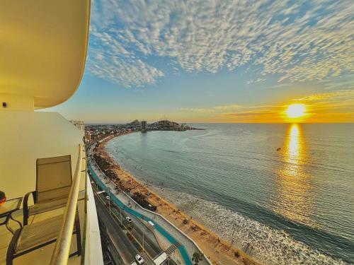 Apartamento Sunset View Malec�n 1401 Vista Panoramica Al Mar