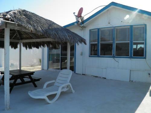 6 &14 Equipped Beach House Seaside Hotel