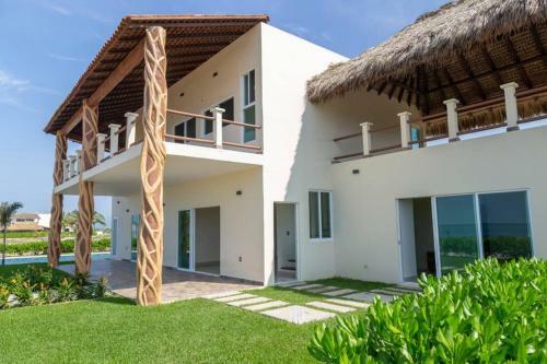 Casa Colores Beach House