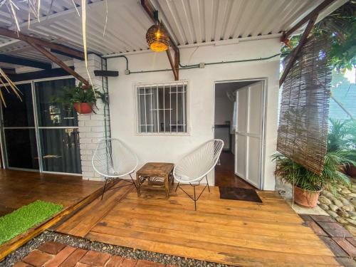 Hotel Shaka House