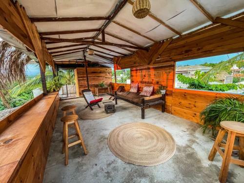 Hotel Shaka House