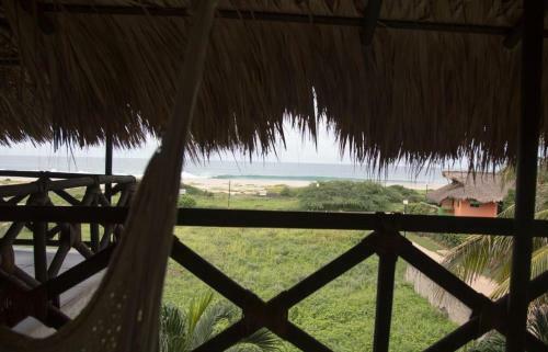 Hostal Beach Front Guesthouse