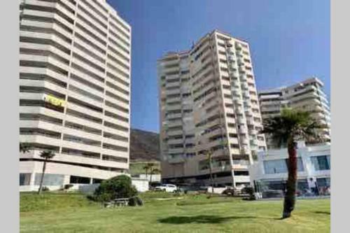 Apartamento New Modern Rosarito Beach Front Condo
