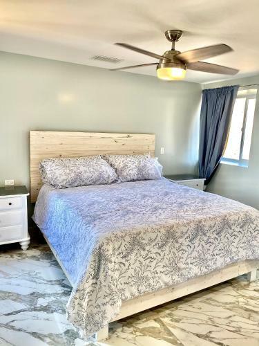 Apartamento New Modern Rosarito Beach Front Condo