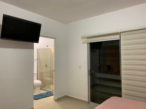 La Casa Del Arbol -4bed 3 Bath