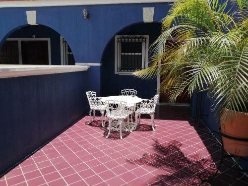 Casa Refugio Budget House 7 Rooms 8 Baths