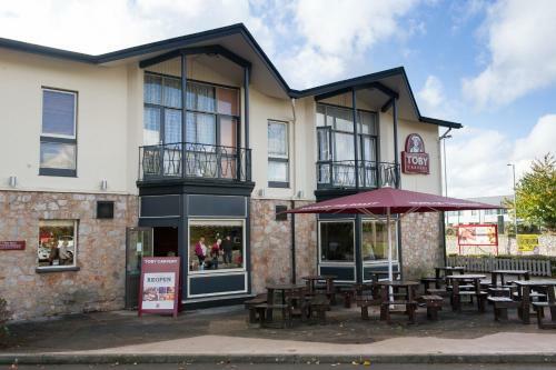 The Exeter Toby Carvery Lodge