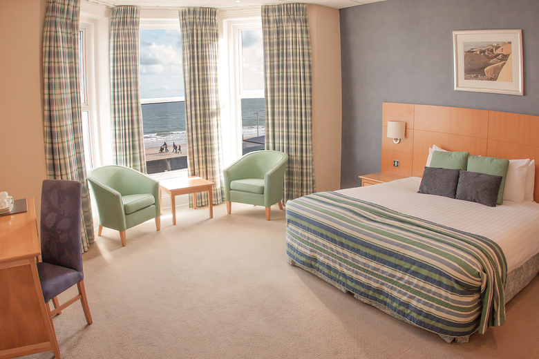 Sandbanks Hotel