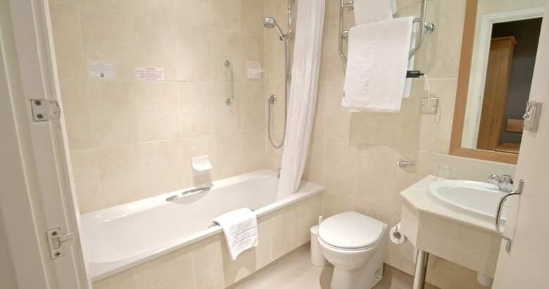 Sandbanks Hotel