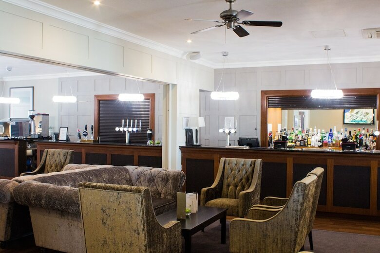 Sandbanks Hotel