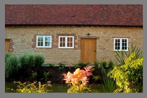 Bed & Breakfast Court Farm Barns