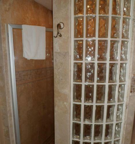 Bella Sirena 1br 303 By Casago