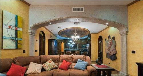 Esmeralda 3br Ea 102 By Casago