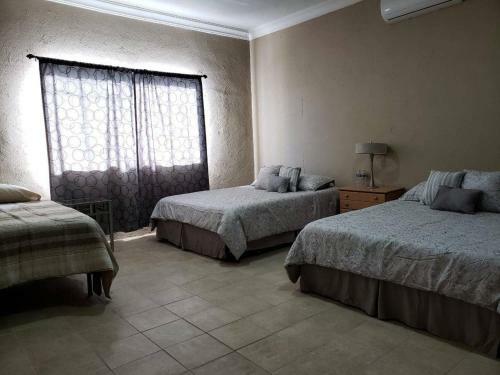 Apartamento 18 Person Super Suite 2 Minutes From Sandy Beach