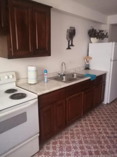 Apartamento Brenda Alicia 2