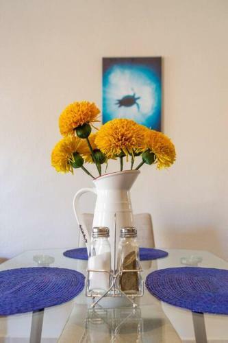New Home Fully Equipped And Waiting For You