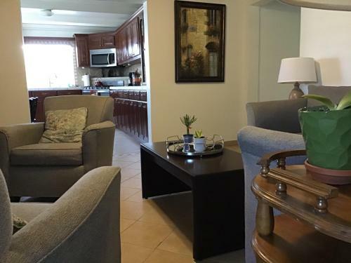 La Escondida / The Hide Away Condos