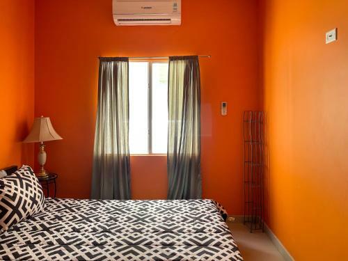 Gated 2br Apartment Near Sandy Beach