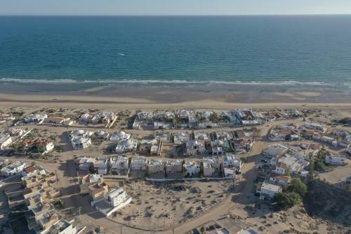 Sea Haven Sunsets @ Las Conchas! 180 Degree Views!
