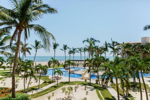 Las Maanitas C204 3 Br By Casago