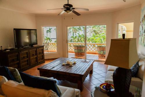 Las Maanitas C204 3 Br By Casago