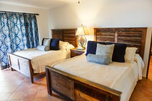Las Maanitas C204 3 Br By Casago