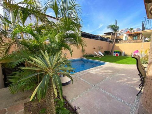 Villa Hermosa Y Amplia Casa Con Alberca , Cerca Del Mar