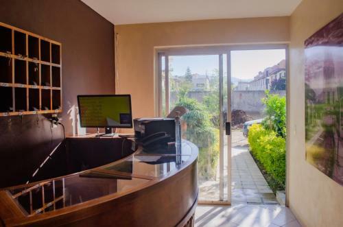 Hotel Axkan Click Suites