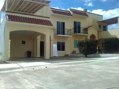 New Villa W Garden, Small Pool, Fireplace, Balcony And Terrace