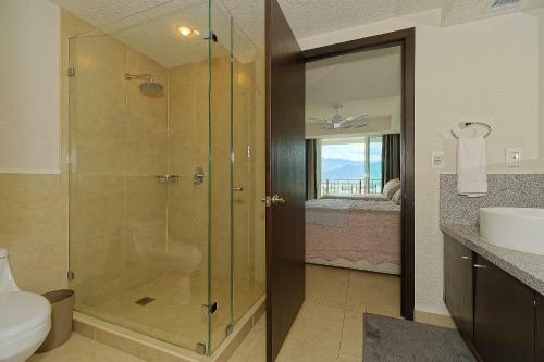 Apartamento Grand Venetian Beachfront Condos