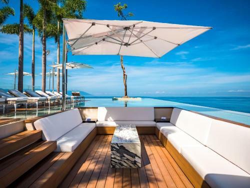 Pier 57 510 Luxury Fantastic New At Romantic Zone!